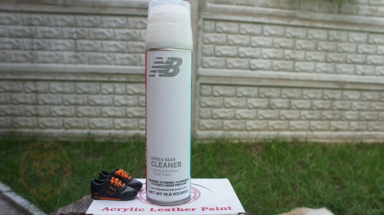 Засіб для чищення взуття New Balance shoe and gear cleaner